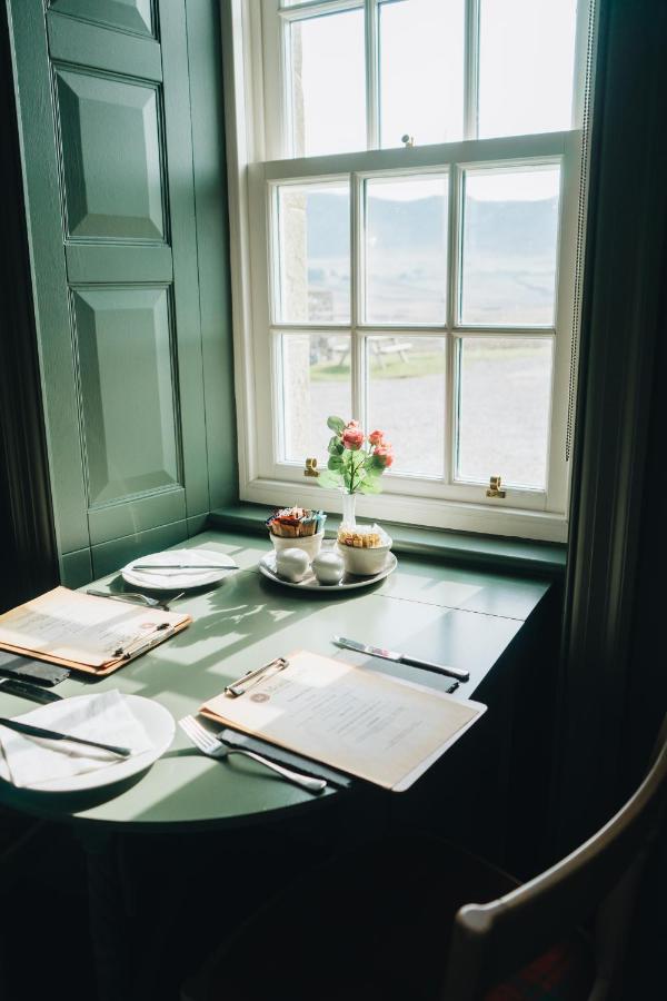 Monkstadt 1745 Restaurant With Rooms Portree Exterior foto